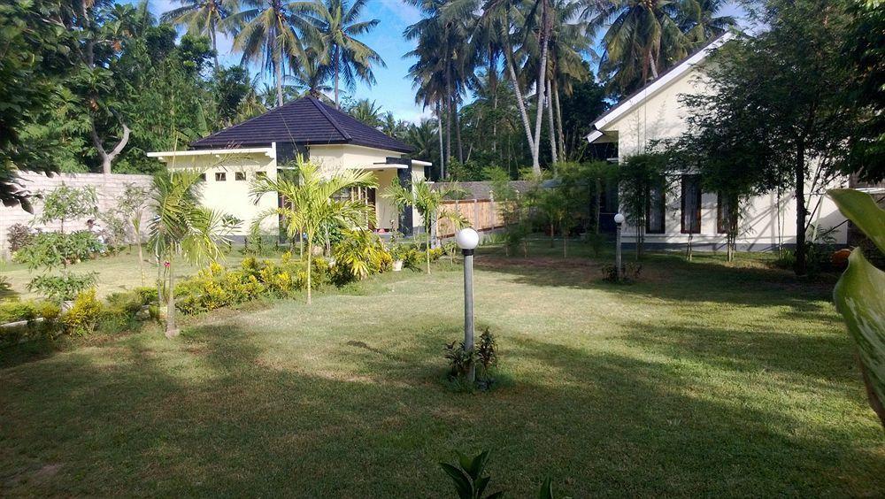 Shu Villa Lombok Kuta  Exterior photo