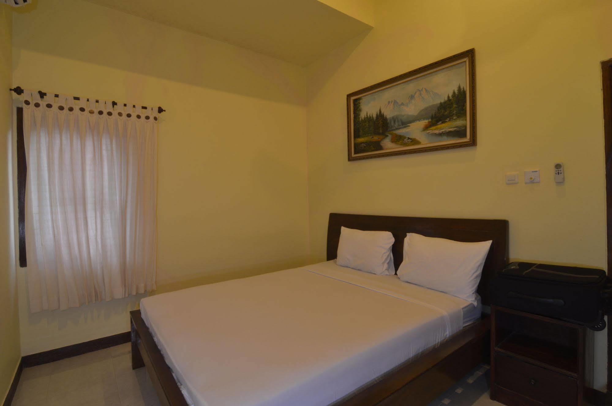 Shu Villa Lombok Kuta  Exterior photo